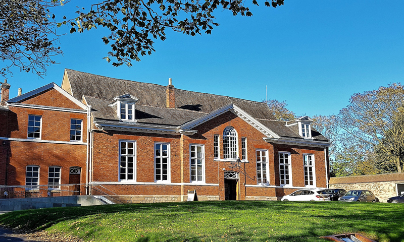 Leicester Castle Business School