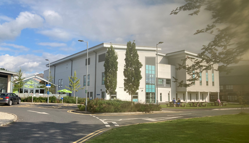 MRI & Multitom RAX Facility